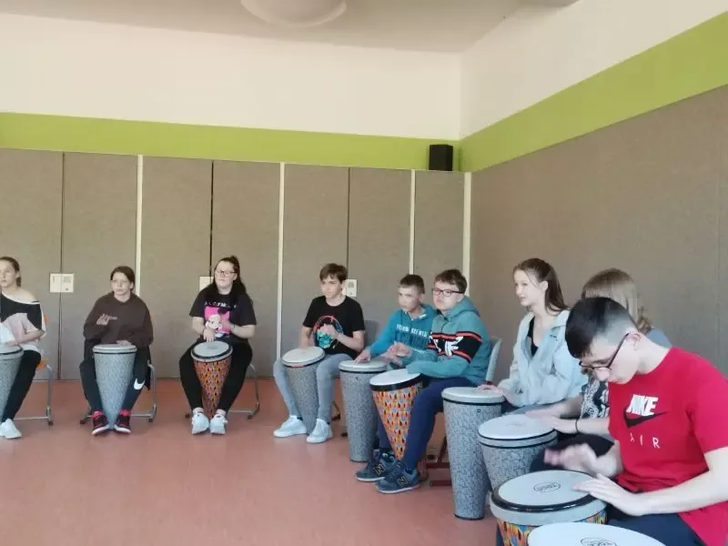 Rhythmische Projekttage an Sekundarschule „Heinrich Heine“