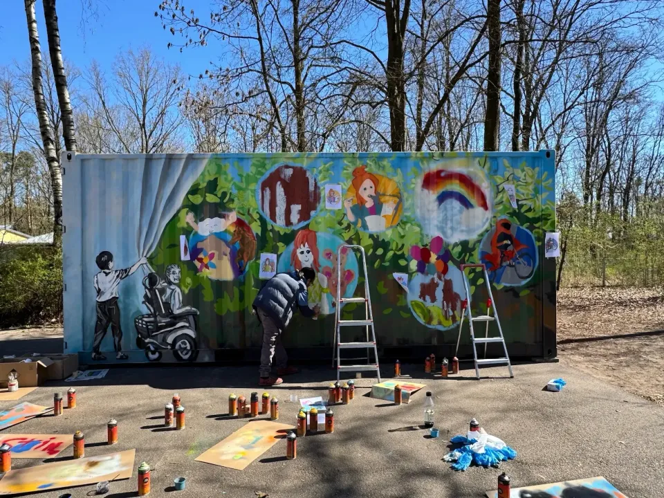 Frische Farben und Respekt beim Projekt unserer Schulsozialarbeiterin an der Grundschule Reinsdorf